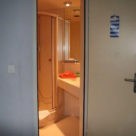 Italian Lifestyle & Osteria Chartreuse Hotel