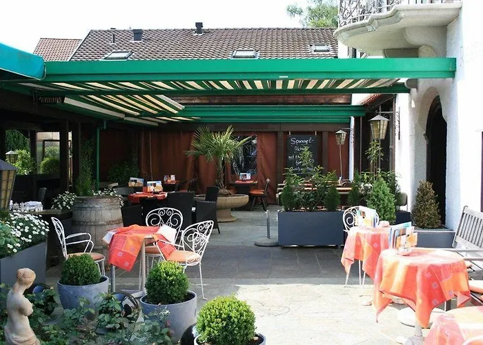 Hotel Italian Lifestyle & Osteria Chartreuse