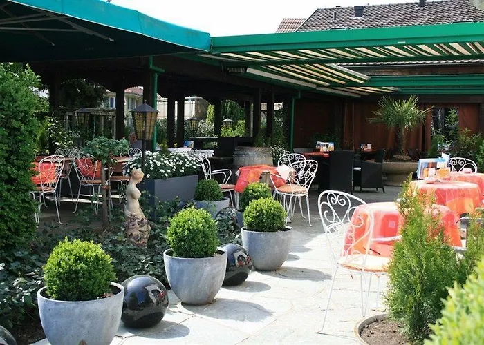 Hotel Italian Lifestyle & Osteria Chartreuse