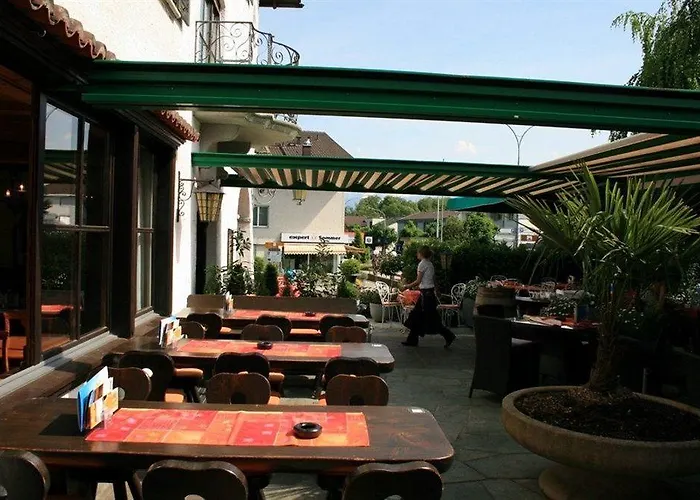 Italian Lifestyle & Osteria Chartreuse Hilterfingen