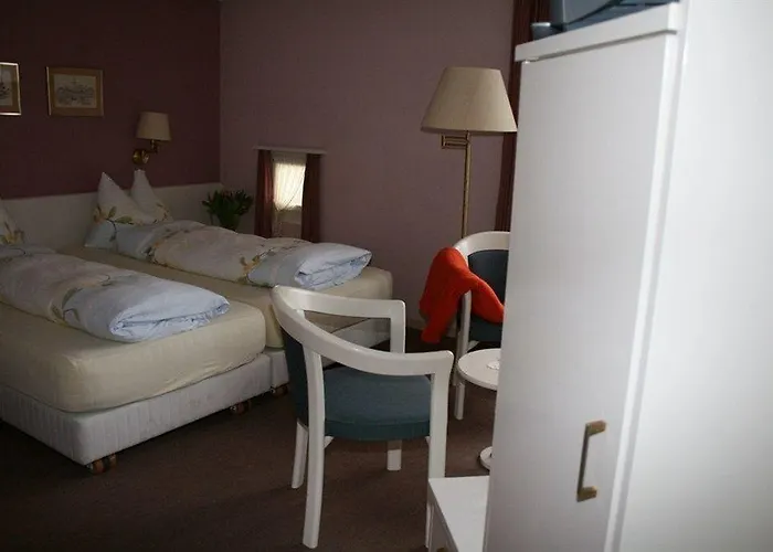 Italian Lifestyle & Osteria Chartreuse 3* Hilterfingen