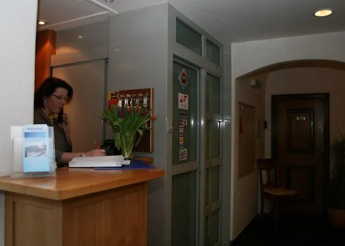 Italian Lifestyle & Osteria Chartreuse Hotel