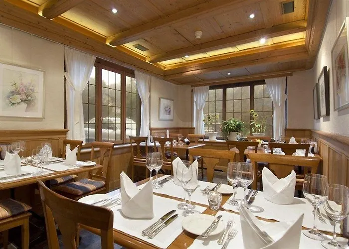 Italian Lifestyle & Osteria Chartreuse Hotel