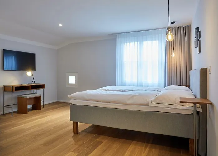 Italian Lifestyle & Osteria Chartreuse Hotel