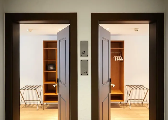 Italian Lifestyle & Osteria Chartreuse Hotel 3*