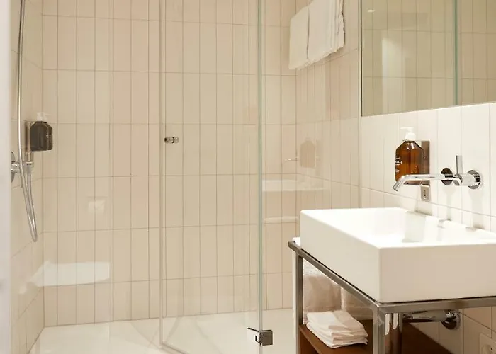 Hotel Italian Lifestyle & Osteria Chartreuse 3*