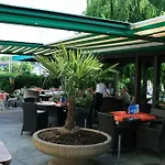 Italian Lifestyle & Osteria Chartreuse Hotel Hilterfingen