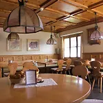 Hotel Italian Lifestyle & Osteria Chartreuse