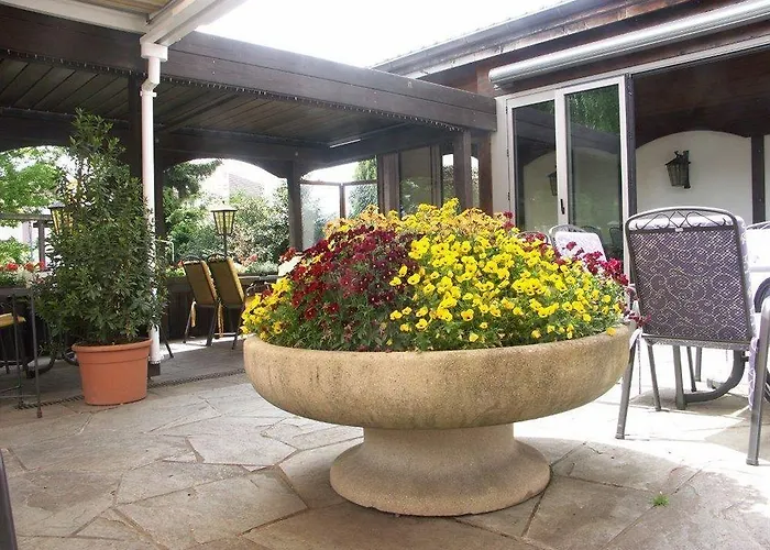 Italian Lifestyle & Osteria Chartreuse Hotel 3*