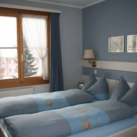 Italian Lifestyle & Osteria Chartreuse 3*